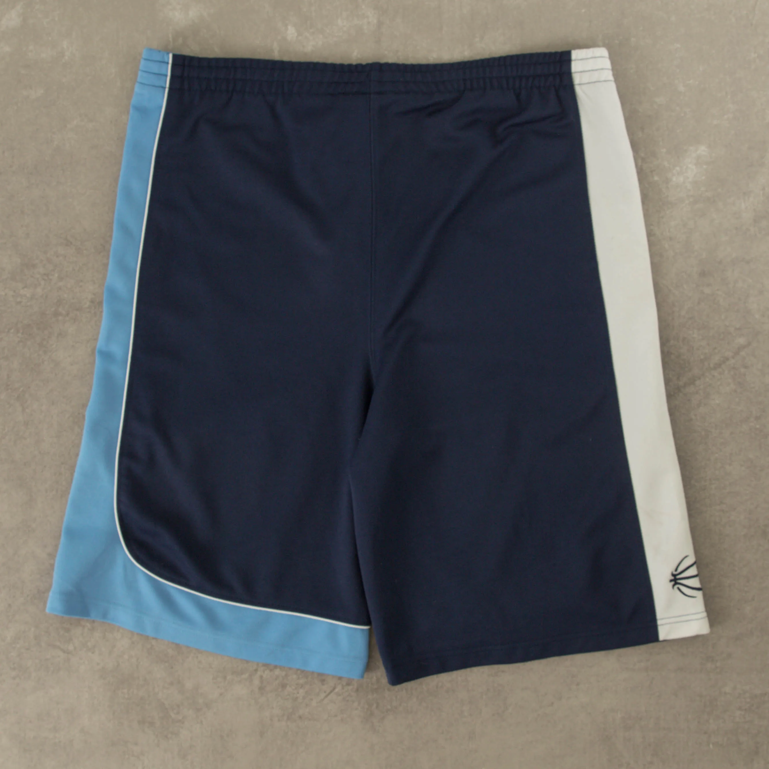 MEN'S VINTAGE NBA BASKETBALL SHORTS - LARGE